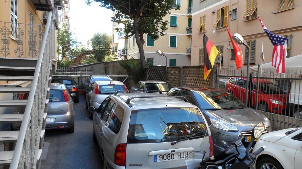 Hotel Boccascena Genoa Exterior photo